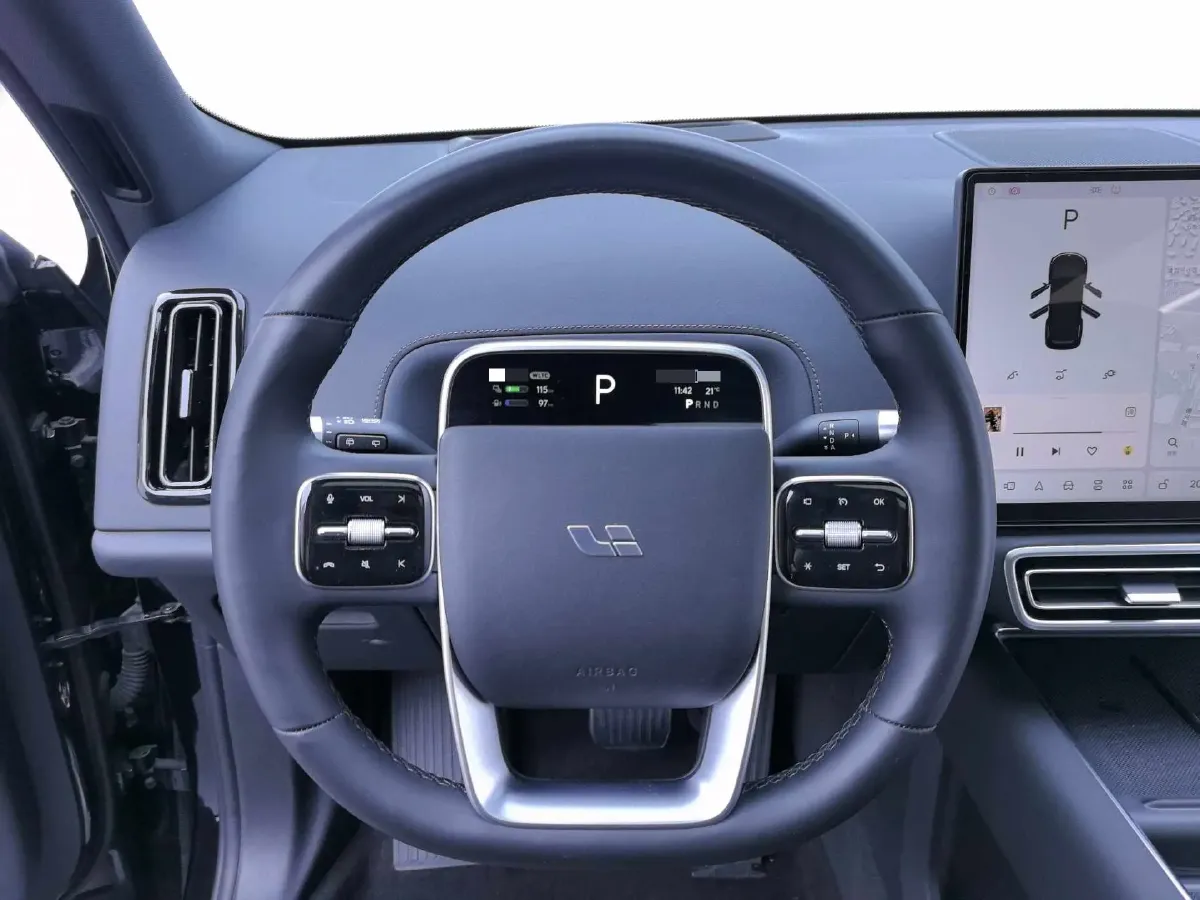 2023 Li L8 Range Extended 154HP REEV 40.9KWH,autocango,china used car exporter,china ev exporter,chinese used car exporter,chinese used ev exporter