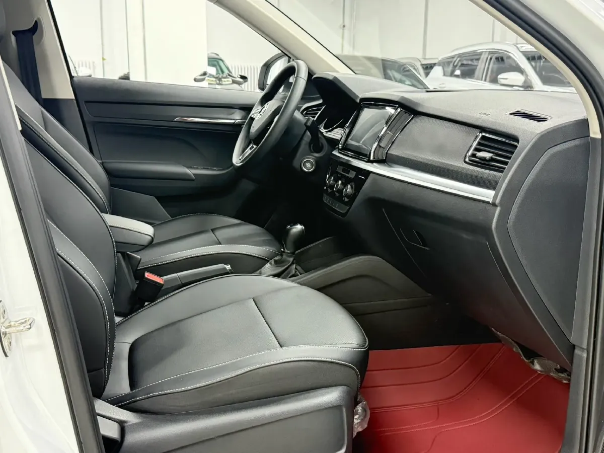 2023 Skoda Kamiq 1.5L 109HP L4 6AT,autocango,china used car exporter,china ev exporter,chinese used car exporter,chinese used ev exporter