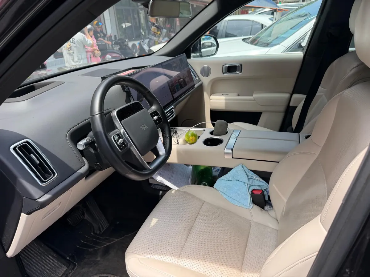 2023 Li L7 Range Extended 154HP REEV 40.9KWH,autocango,china used car exporter,china ev exporter,chinese used car exporter,chinese used ev exporter