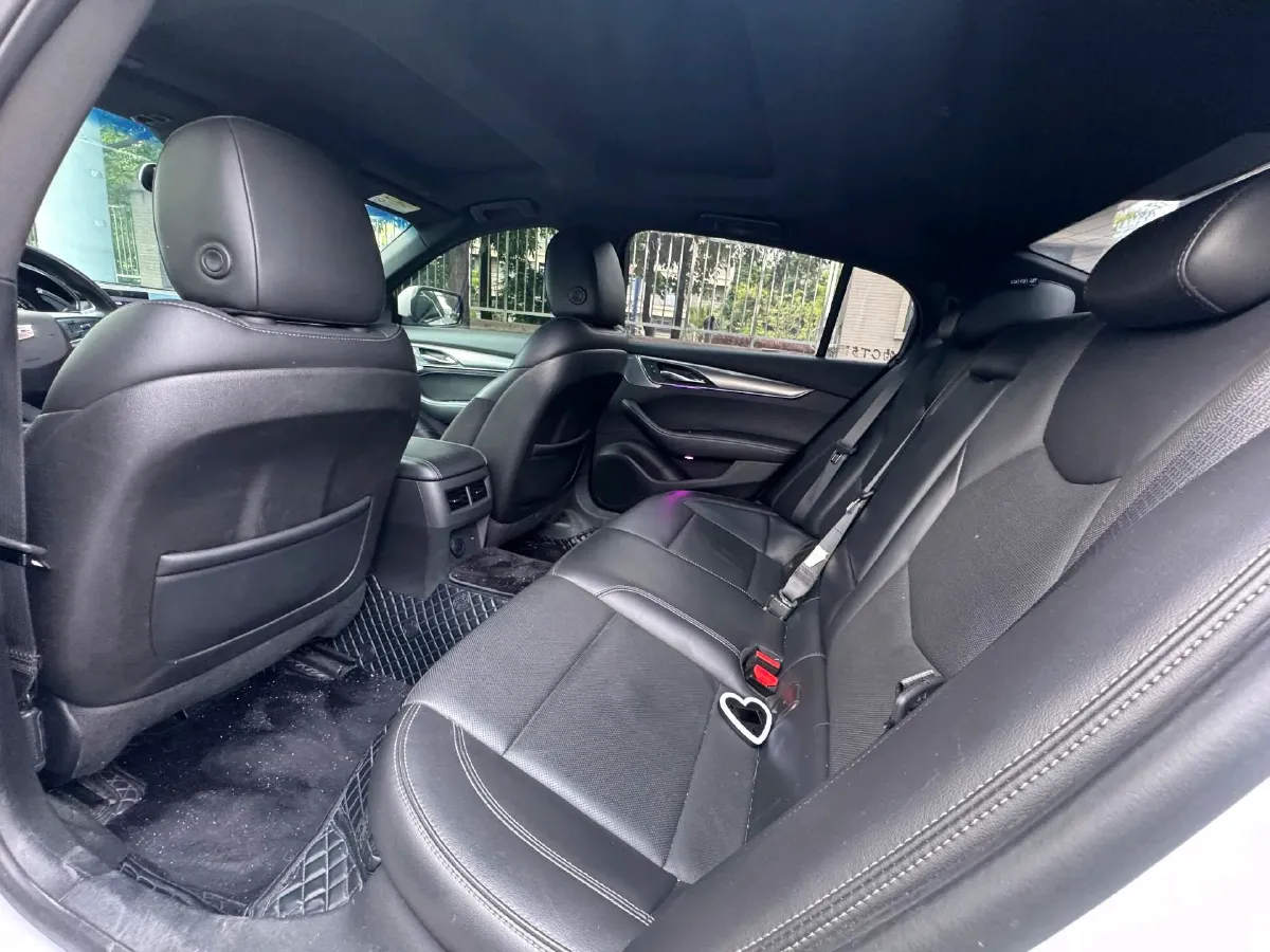 2022 Cadillac CT5 2.0T 237HP L4 10AT,autocango,china used car exporter,china ev exporter,chinese used car exporter,chinese used ev exporter