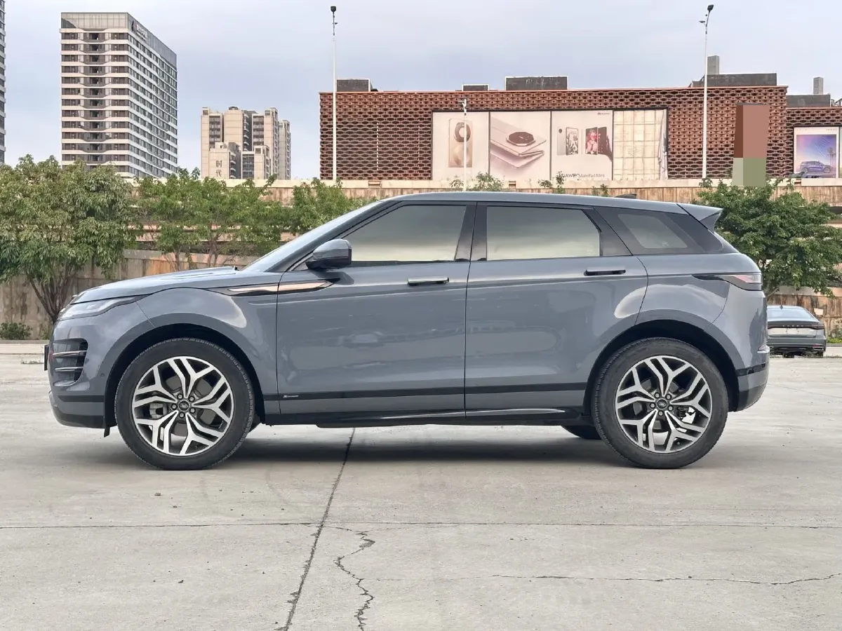 2020 Land Rover Range Rover Evoque 2.0T 249HP L4 9AT,autocango,china used car exporter,china ev exporter,chinese used car exporter,chinese used ev exporter