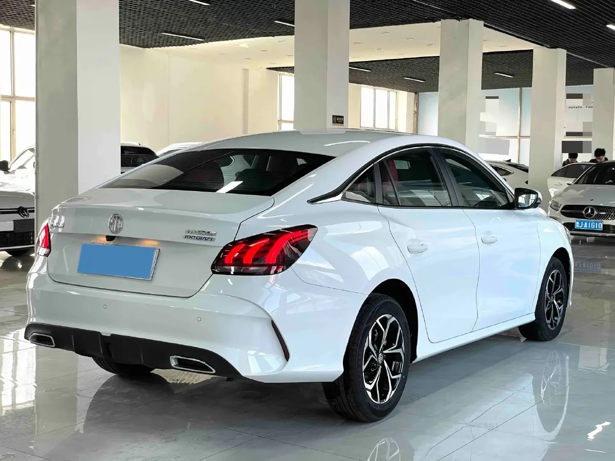 2023 MG 5 1.5L 129HP L4 CVT,autocango,china used car exporter,china ev exporter,chinese used car exporter,chinese used ev exporter