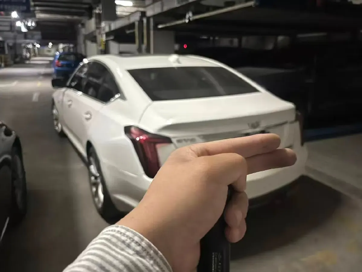 2021 Cadillac CT5 2.0T 237HP L4 10AT,autocango,china used car exporter,china ev exporter,chinese used car exporter,chinese used ev exporter