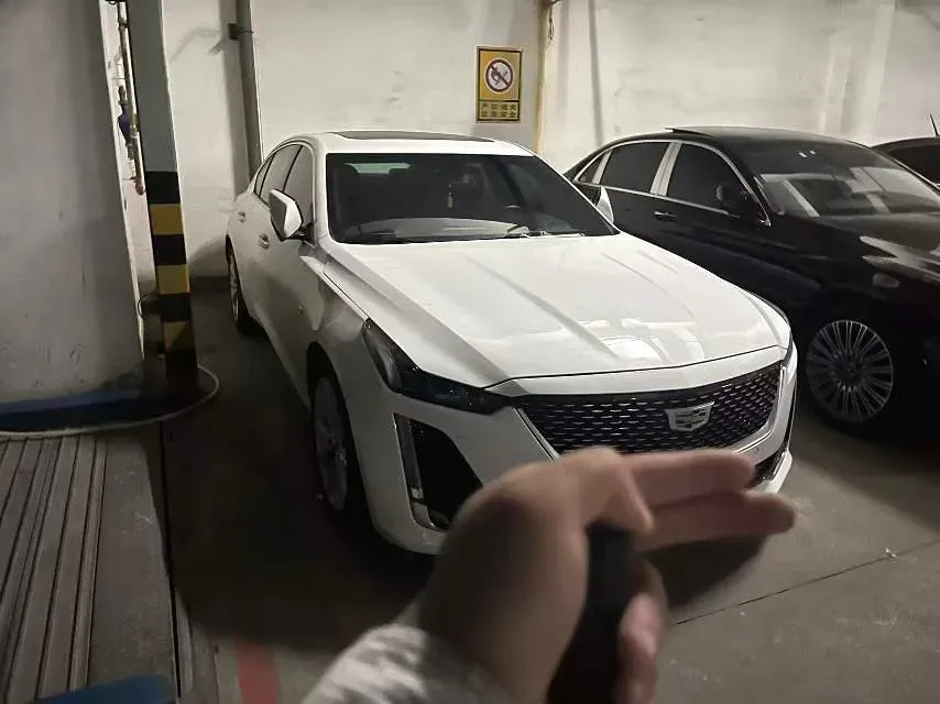 2021 Cadillac CT5 2.0T 237HP L4 10AT,autocango,china used car exporter,china ev exporter,chinese used car exporter,chinese used ev exporter