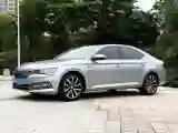 2021 Skoda Superb 2.0T 186HP L4 7DCT