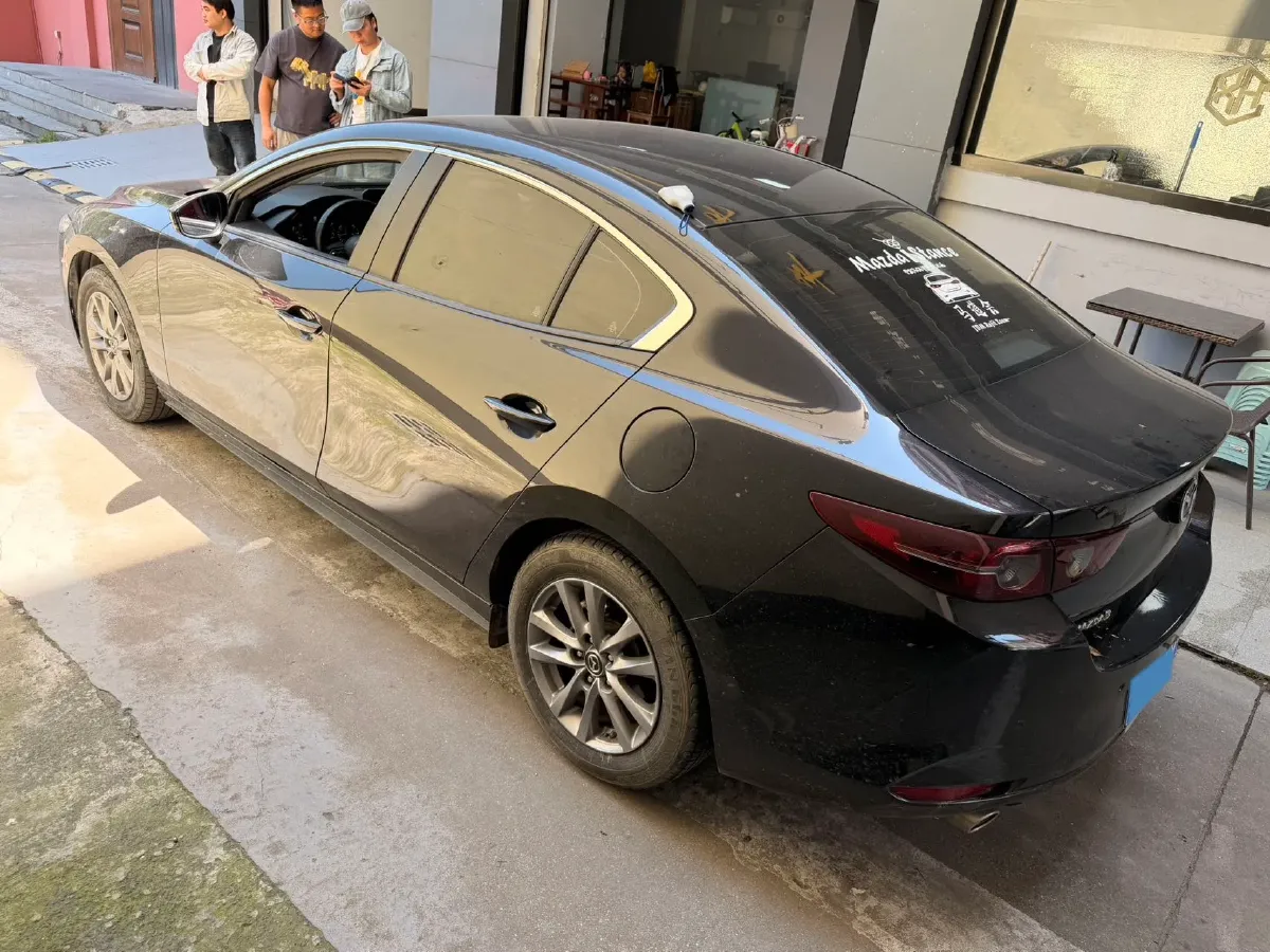 2021 Mazda 3 Axela 1.5L 117HP L4 6MT,autocango,china used car exporter,china ev exporter,chinese used car exporter,chinese used ev exporter