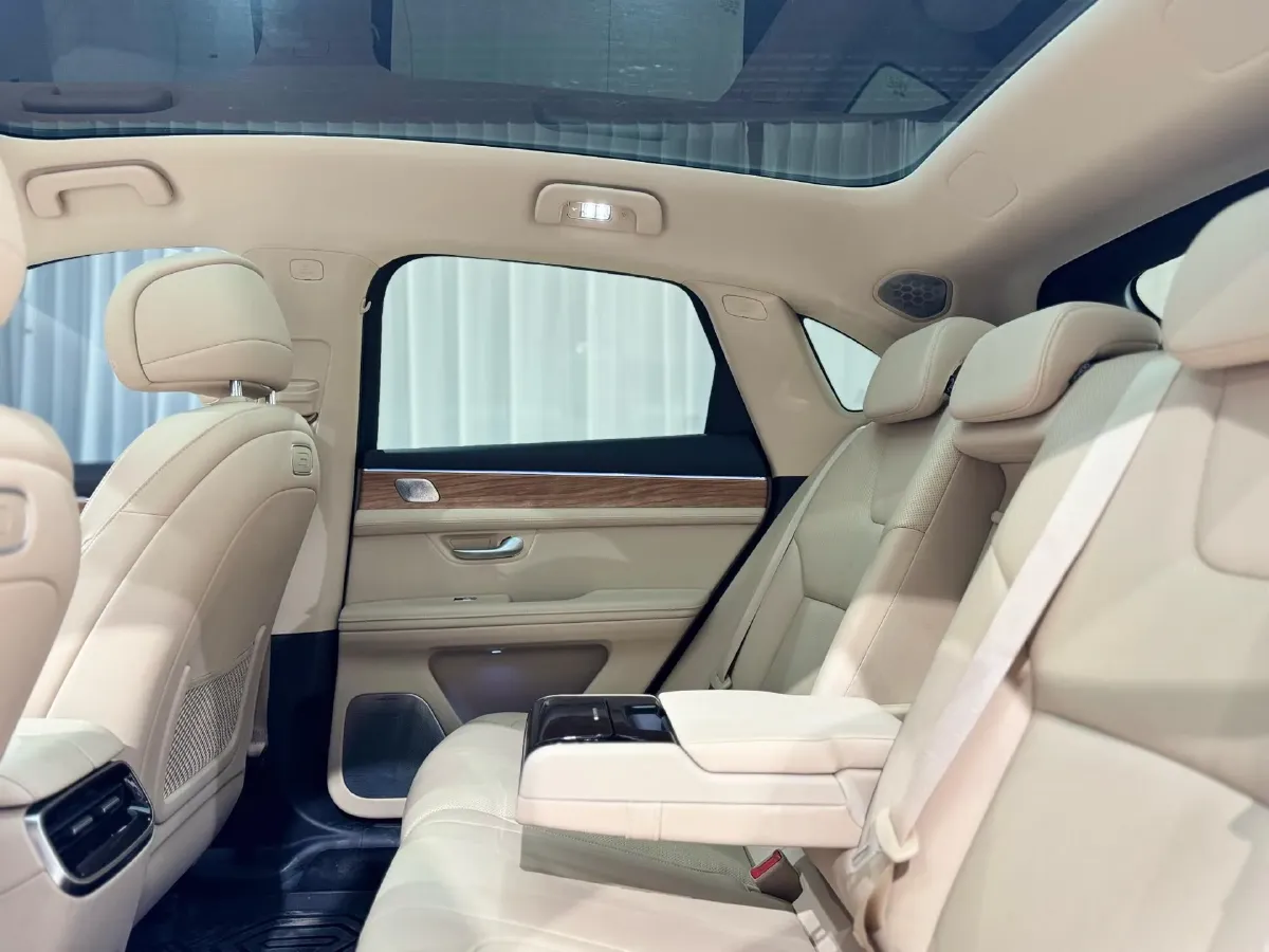 2023 HIMA AITO M5 1.5T 152HP L4 REEV 40KWH,autocango,china used car exporter,china ev exporter,chinese used car exporter,chinese used ev exporter