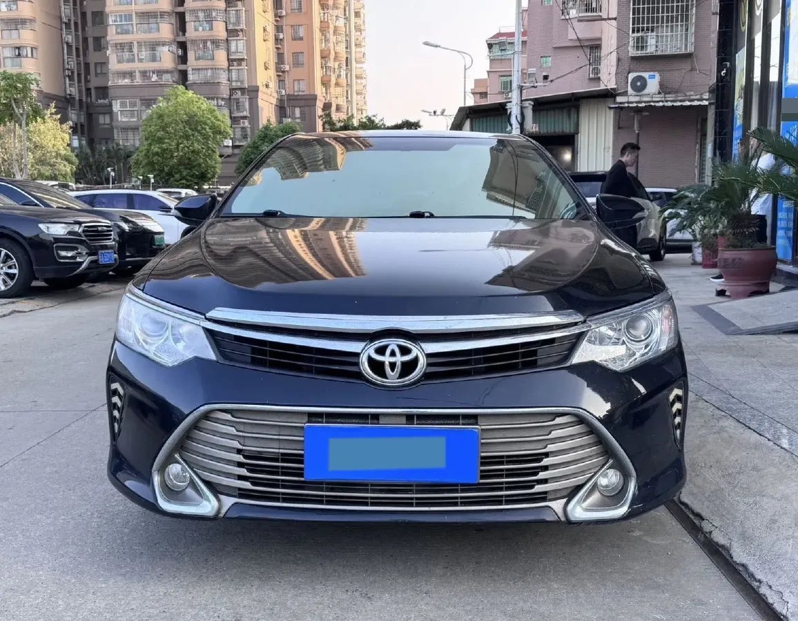 2015 Toyota Camry 2.0L 167HP L4 6AT,autocango,china used car exporter,china ev exporter,chinese used car exporter,chinese used ev exporter
