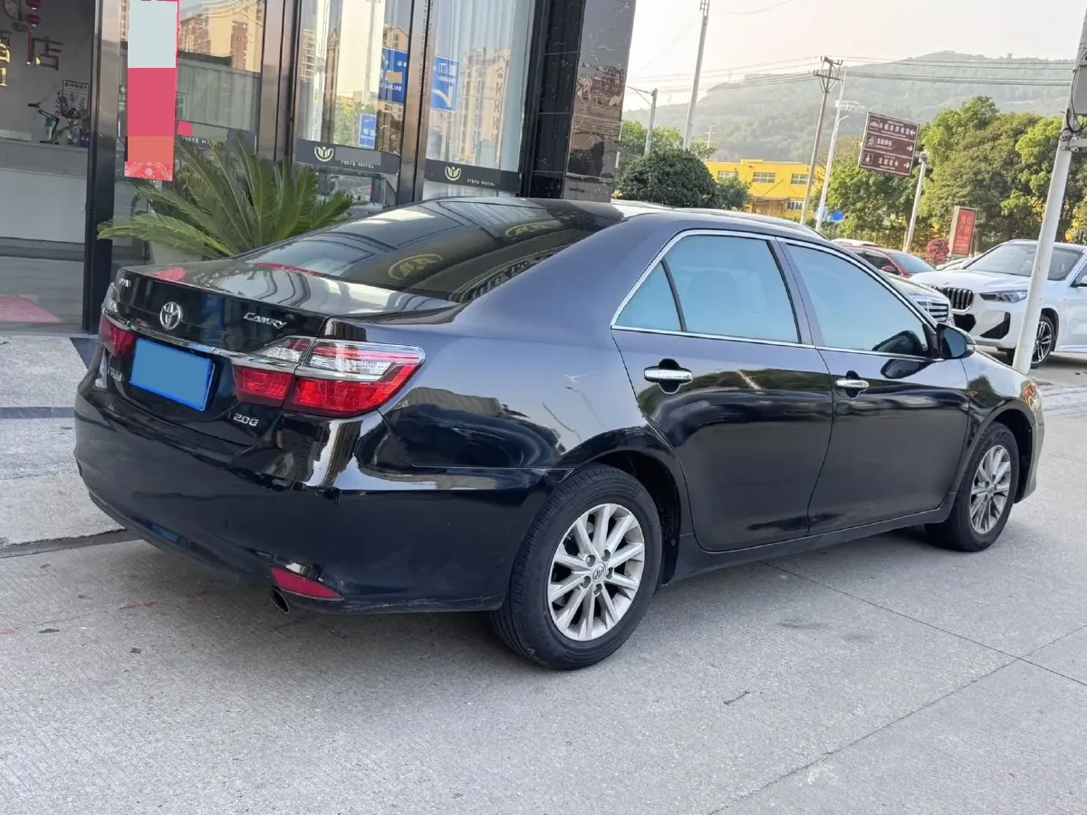 2015 Toyota Camry 2.0L 167HP L4 6AT,autocango,china used car exporter,china ev exporter,chinese used car exporter,chinese used ev exporter