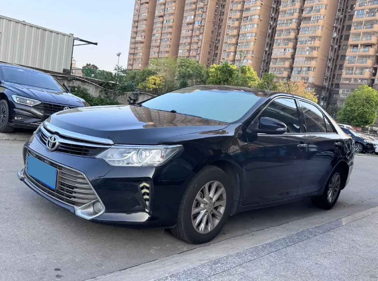 2015 Toyota Camry 2.0L 167HP L4 6AT,autocango,china used car exporter,china ev exporter,chinese used car exporter,chinese used ev exporter