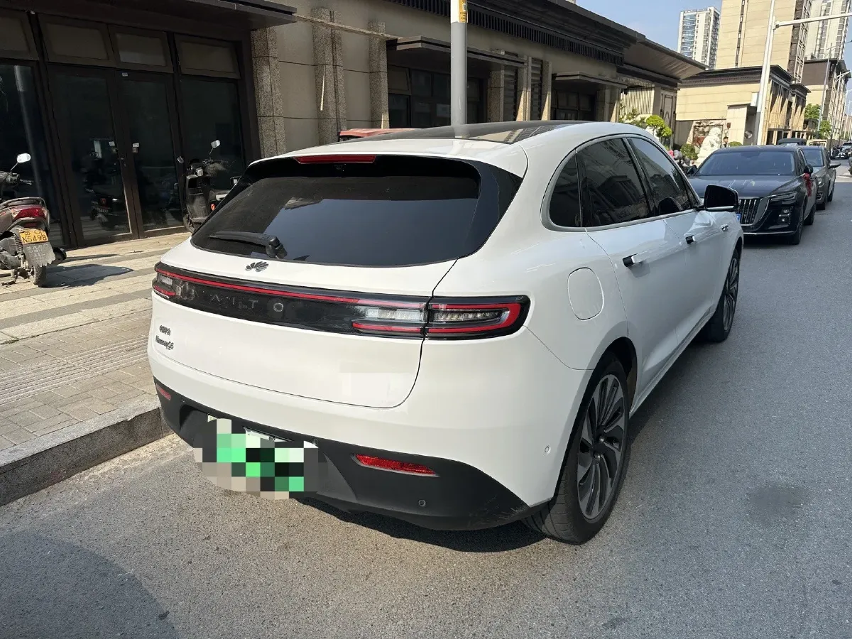 2023 HIMA AITO M5 1.5T 152HP L4 REEV 40KWH,autocango,china used car exporter,china ev exporter,chinese used car exporter,chinese used ev exporter