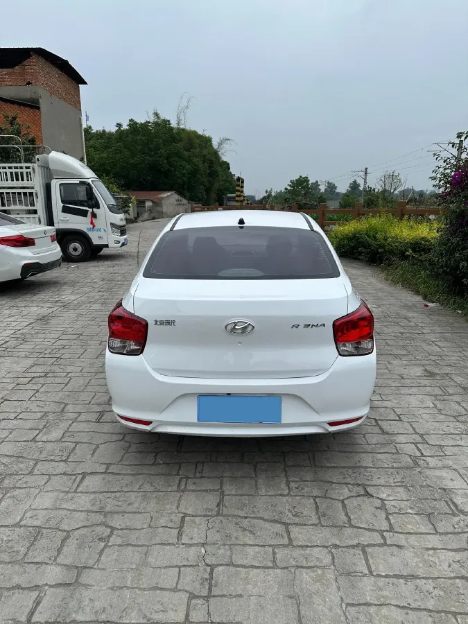 2017 Hyundai Reina 1.4L 95HP L4 5MT,autocango,china used car exporter,china ev exporter,chinese used car exporter,chinese used ev exporter