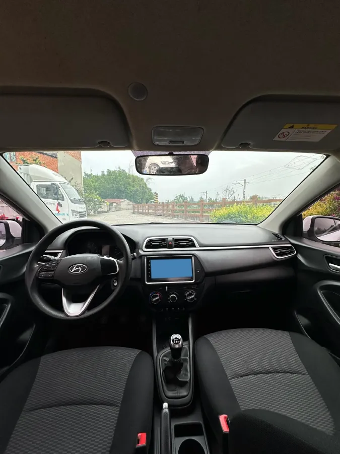 2017 Hyundai Reina 1.4L 95HP L4 5MT,autocango,china used car exporter,china ev exporter,chinese used car exporter,chinese used ev exporter