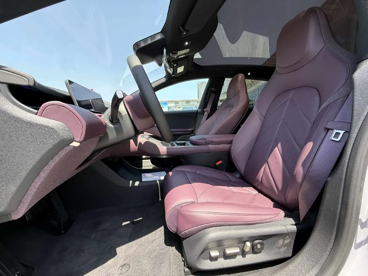 2026 BMW 3 Series 2.0T 245HP L4 8AT,autocango,china used car exporter,china ev exporter,chinese used car exporter,chinese used ev exporter