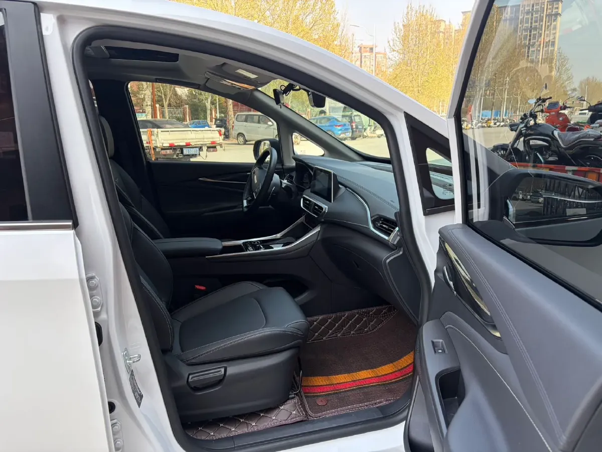 2023 MAXUS G50 1.5T 181HP L4 7DCT,autocango,china used car exporter,china ev exporter,chinese used car exporter,chinese used ev exporter