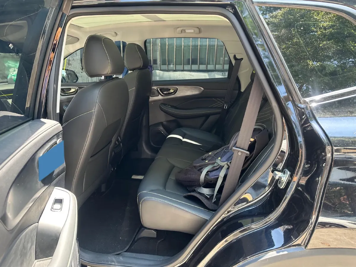 2021 Roewe RX5 1.5T 181HP L4 7DCT,autocango,china used car exporter,china ev exporter,chinese used car exporter,chinese used ev exporter