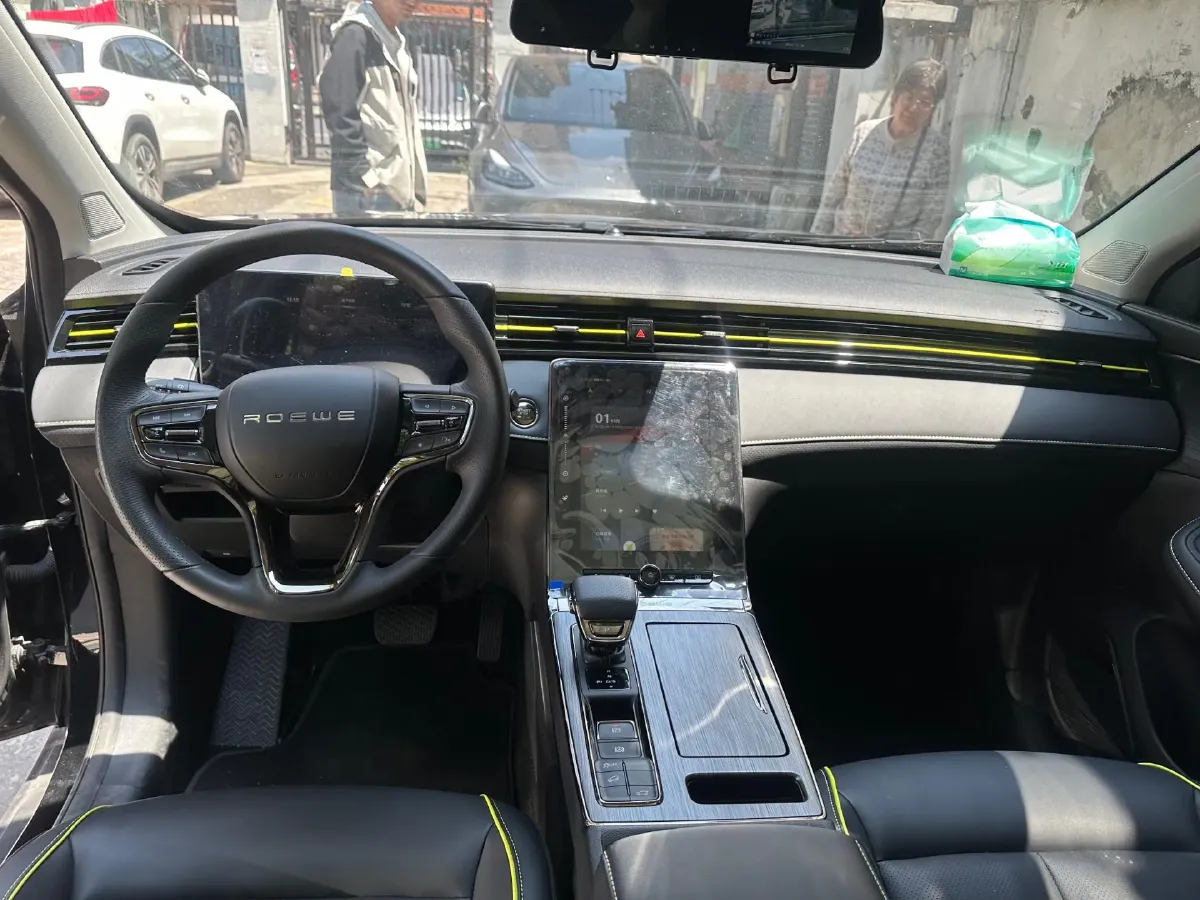 2021 Roewe RX5 1.5T 181HP L4 7DCT,autocango,china used car exporter,china ev exporter,chinese used car exporter,chinese used ev exporter