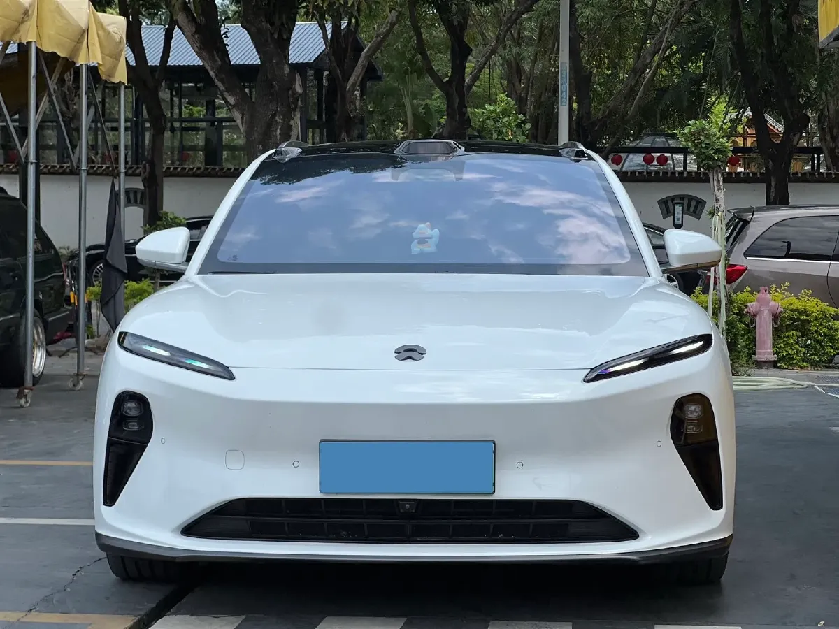 2024 NIO ET5T BEV 75KWH,autocango,china used car exporter,china ev exporter,chinese used car exporter,chinese used ev exporter
