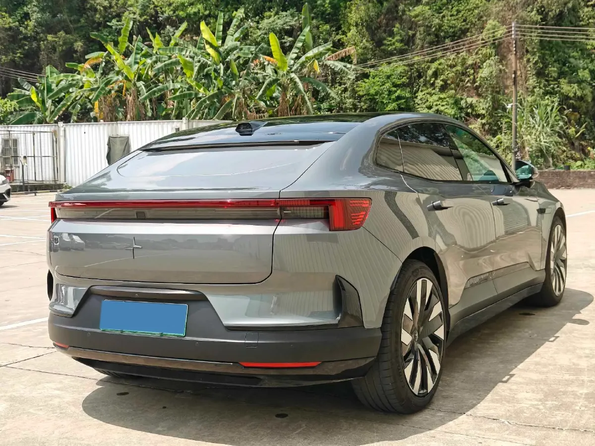 2024 Polestar 4 BEV 86KWH,autocango,china used car exporter,china ev exporter,chinese used car exporter,chinese used ev exporter