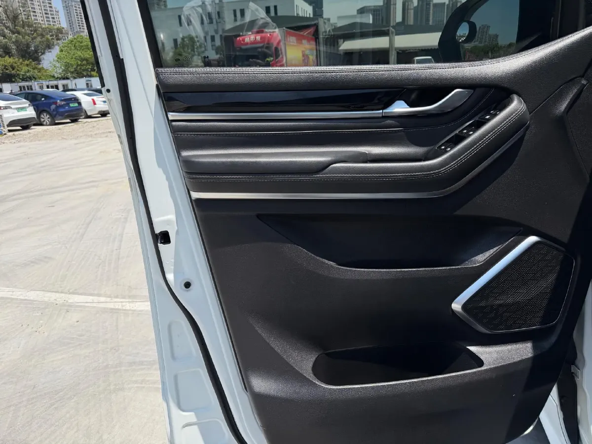 2020 MAXUS G20 2.0T 224HP L4 8AT,autocango,china used car exporter,china ev exporter,chinese used car exporter,chinese used ev exporter