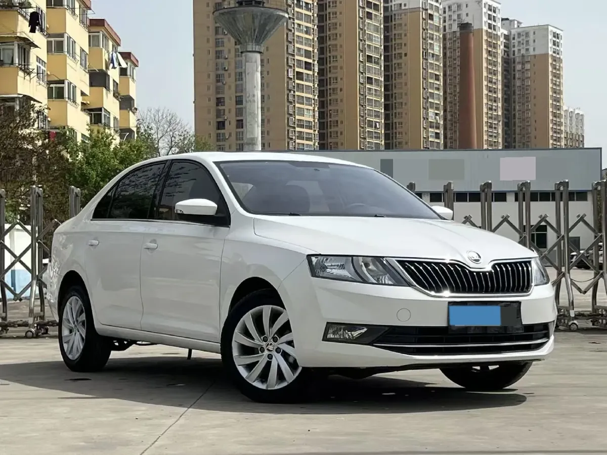 2019 SWM G01 1.5T 156HP L4 6AT,autocango,china used car exporter,china ev exporter,chinese used car exporter,chinese used ev exporter
