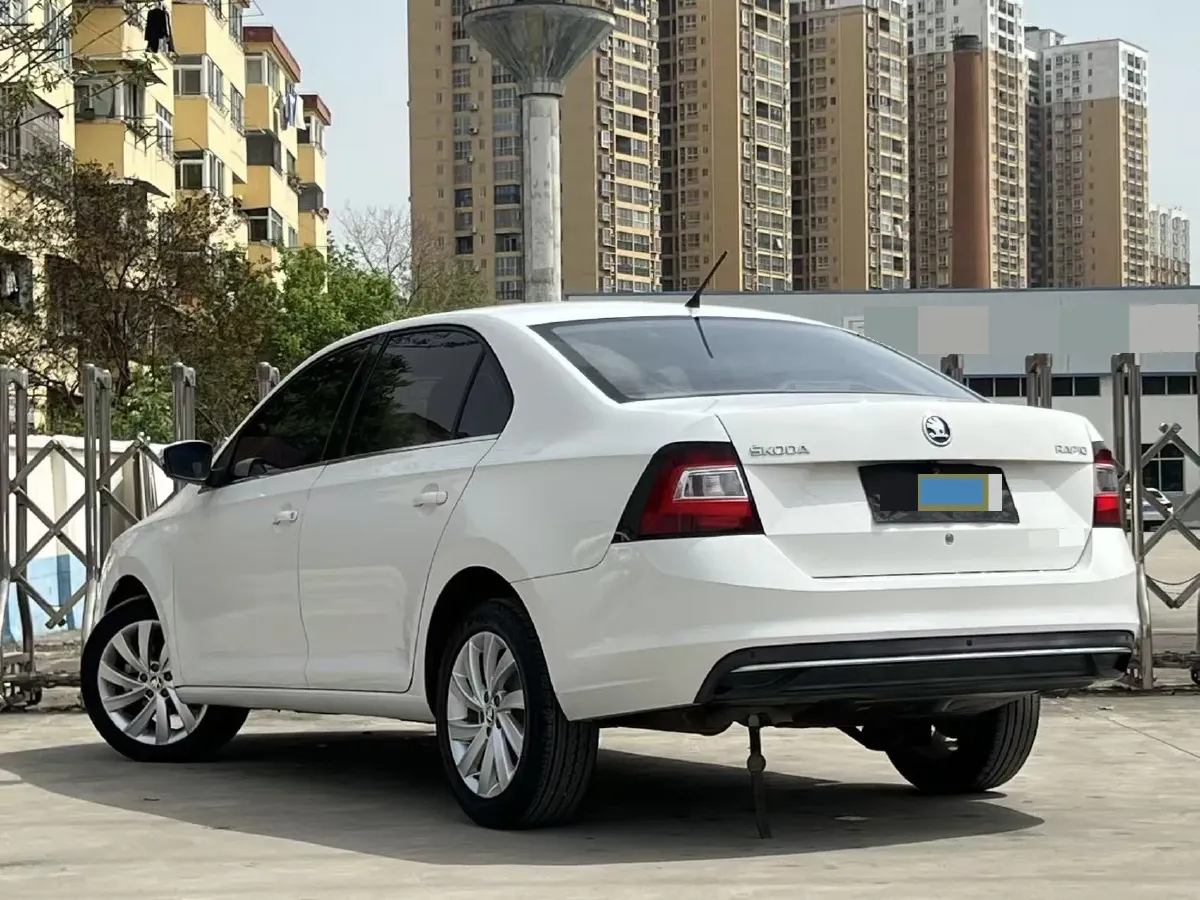 2019 SWM G01 1.5T 156HP L4 6AT,autocango,china used car exporter,china ev exporter,chinese used car exporter,chinese used ev exporter