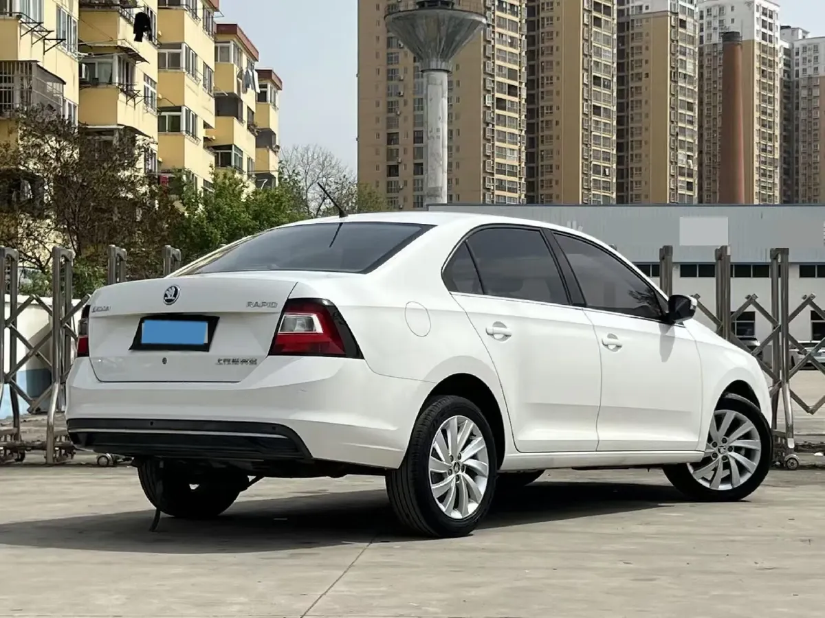 2019 SWM G01 1.5T 156HP L4 6AT,autocango,china used car exporter,china ev exporter,chinese used car exporter,chinese used ev exporter