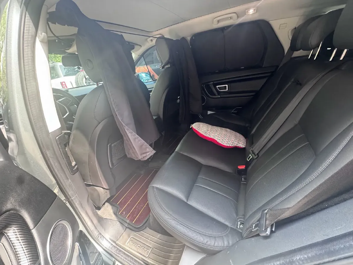 2019 Land Rover Discovery Sport 2.0T 241HP L4 9AT,autocango,china used car exporter,china ev exporter,chinese used car exporter,chinese used ev exporter