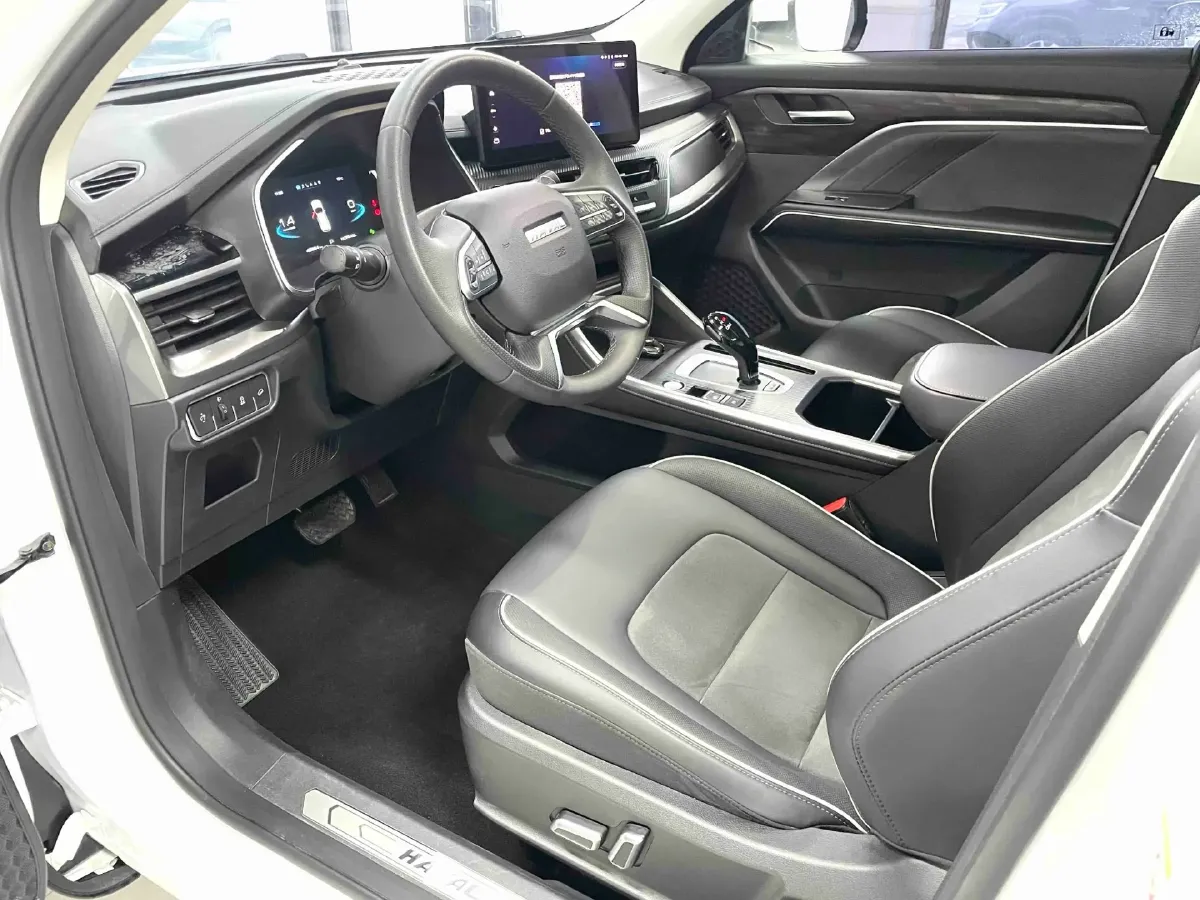 2023 Haval H6 1.5T 150HP L4 7DCT,autocango,china used car exporter,china ev exporter,chinese used car exporter,chinese used ev exporter