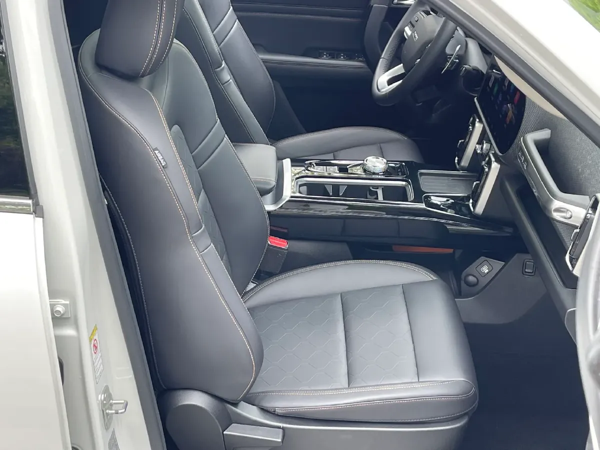 2020 Mazda 3 Axela 1.5L 117HP L4 6AT,autocango,china used car exporter,china ev exporter,chinese used car exporter,chinese used ev exporter
