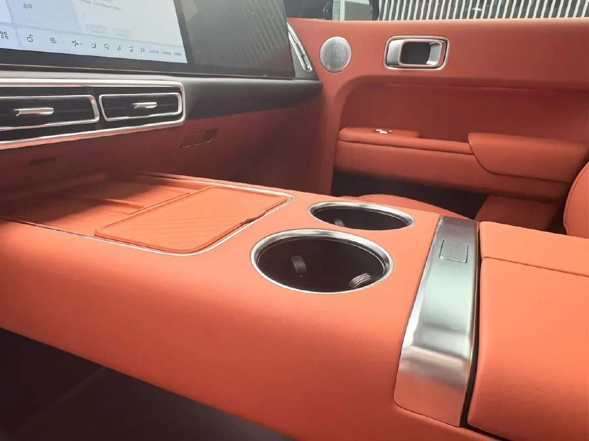2024 Li L9 Range Extended 154HP REEV 52.3KWH,autocango,china used car exporter,china ev exporter,chinese used car exporter,chinese used ev exporter