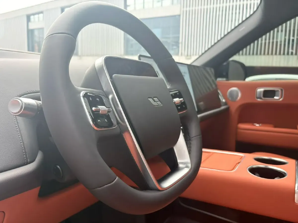 2024 Li L9 Range Extended 154HP REEV 52.3KWH,autocango,china used car exporter,china ev exporter,chinese used car exporter,chinese used ev exporter