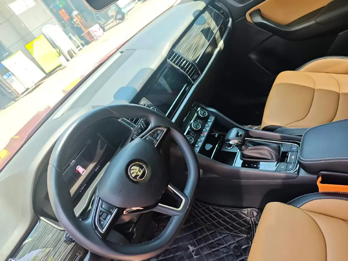 2019 Skoda Kodiak GT 2.0T 186HP L4 7DCT,autocango,china used car exporter,china ev exporter,chinese used car exporter,chinese used ev exporter