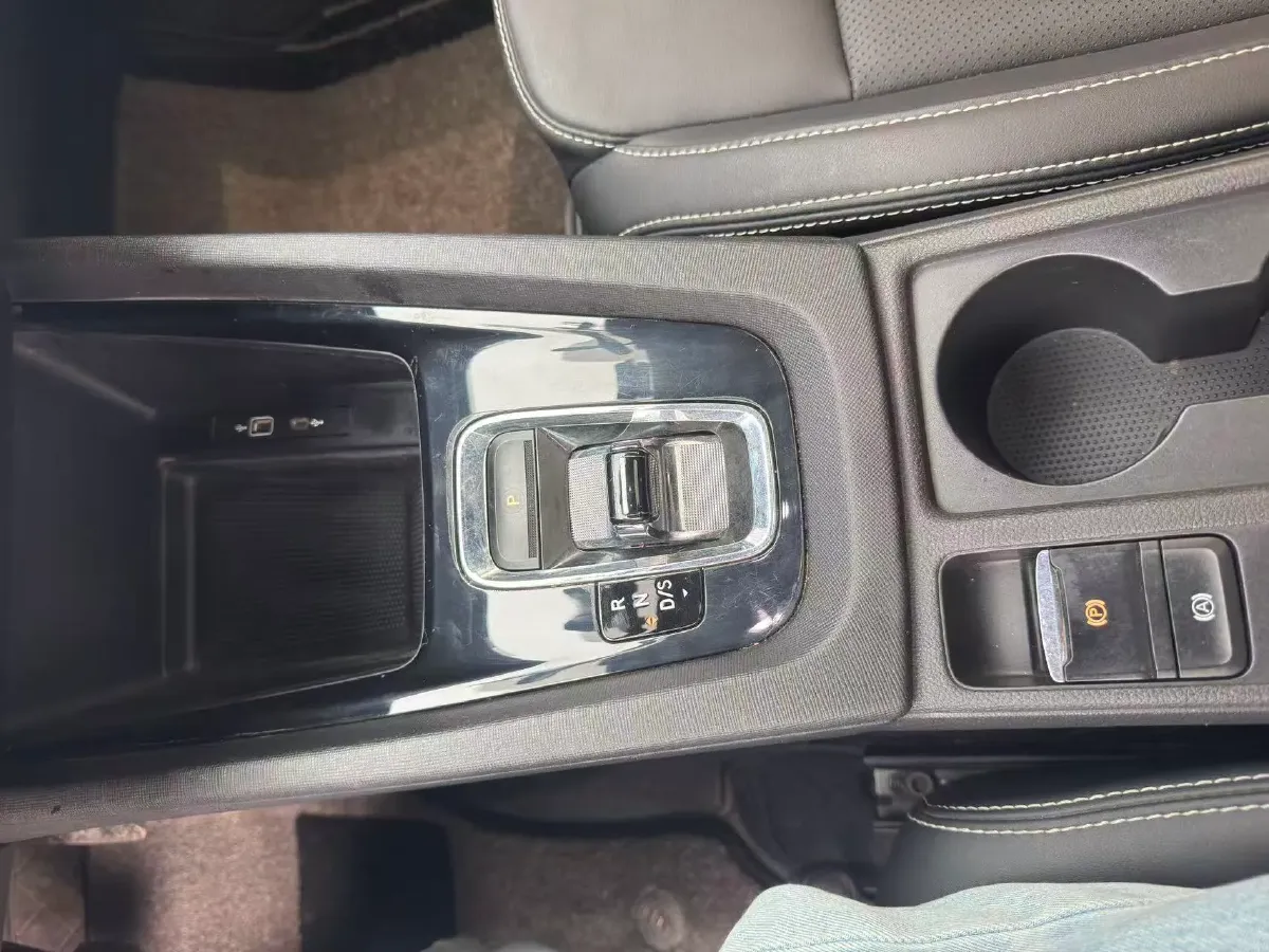 2022 Skoda Octavia 1.4T 150HP L4 7DCT,autocango,china used car exporter,china ev exporter,chinese used car exporter,chinese used ev exporter