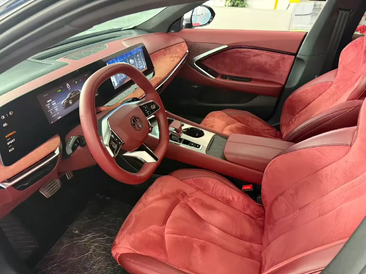 2023 MG 7 2.0T 261HP L4 9AT,autocango,china used car exporter,china ev exporter,chinese used car exporter,chinese used ev exporter