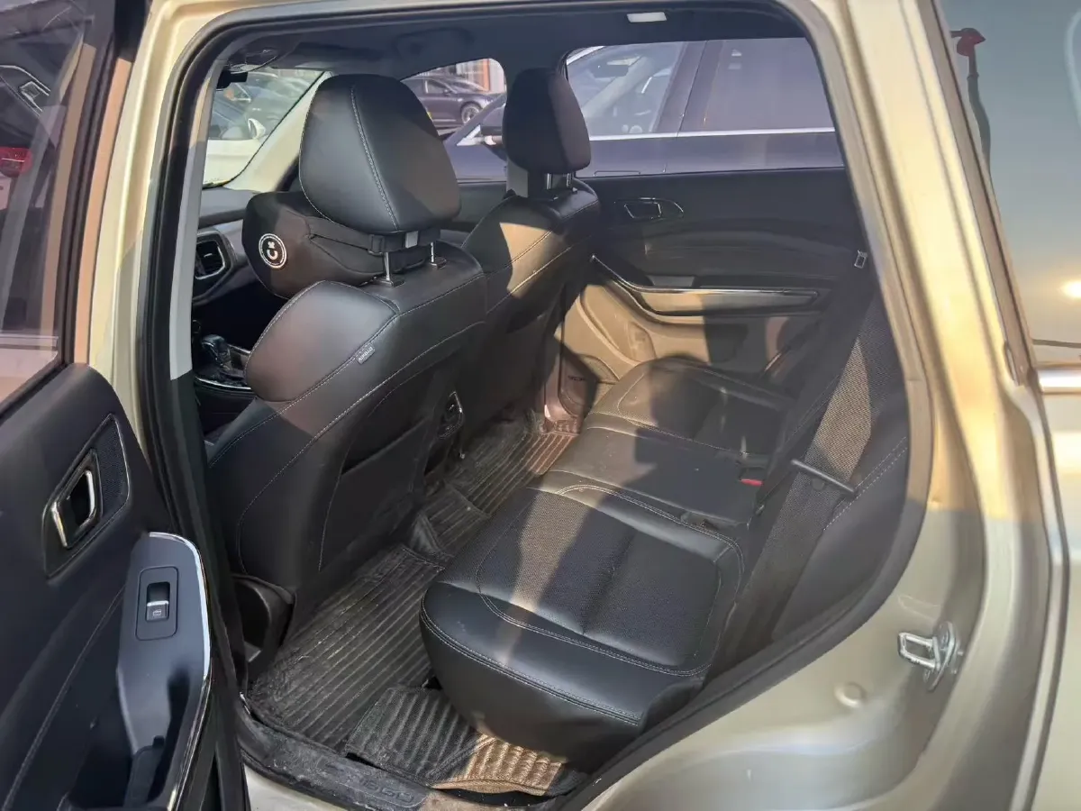 2018 Chery Tiggo 8 1.5T 147HP L4 6DCT,autocango,china used car exporter,china ev exporter,chinese used car exporter,chinese used ev exporter