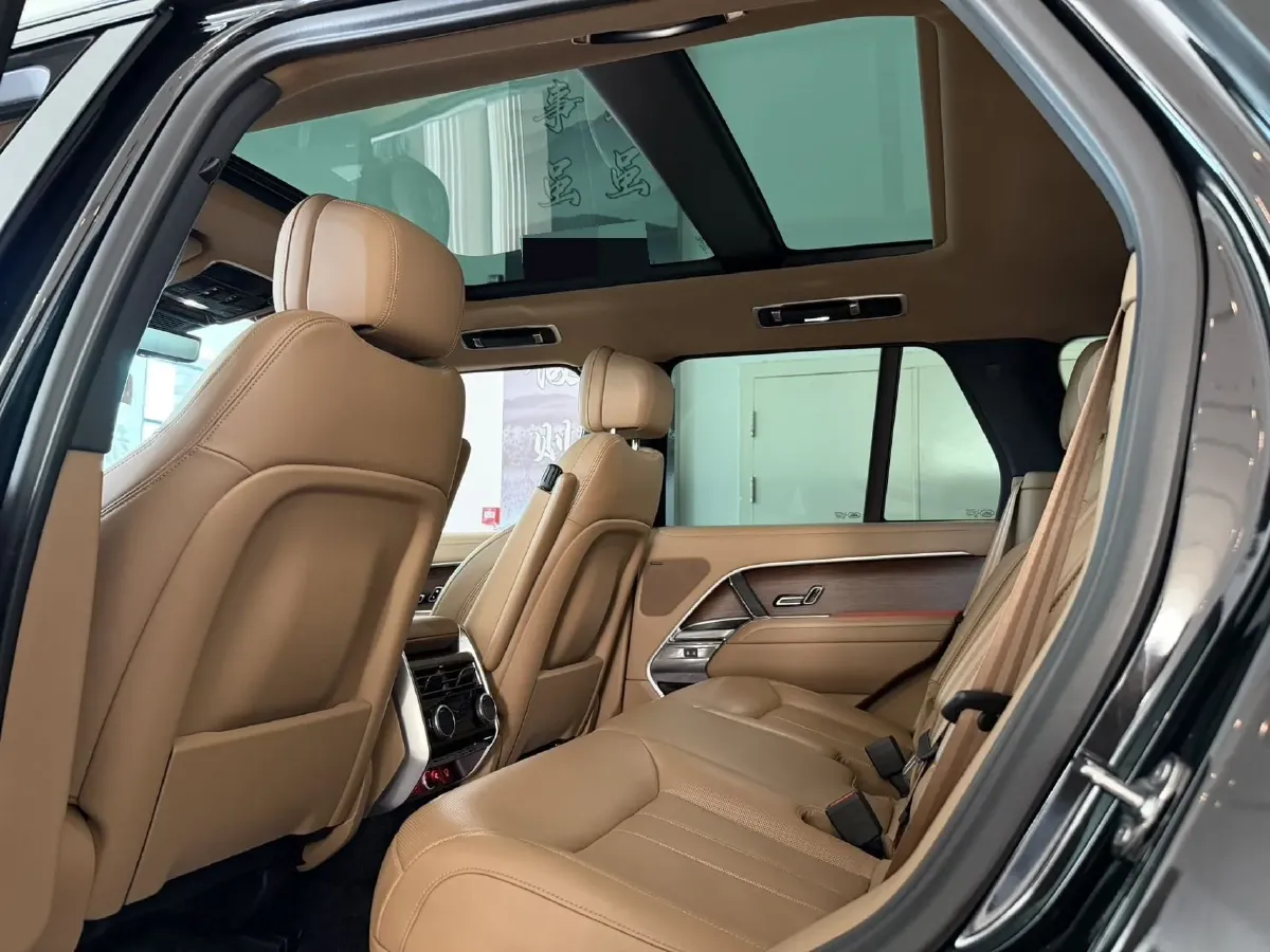 2024 Land Rover Range Rover 3.0T 360HP L6 8AT,autocango,china used car exporter,china ev exporter,chinese used car exporter,chinese used ev exporter