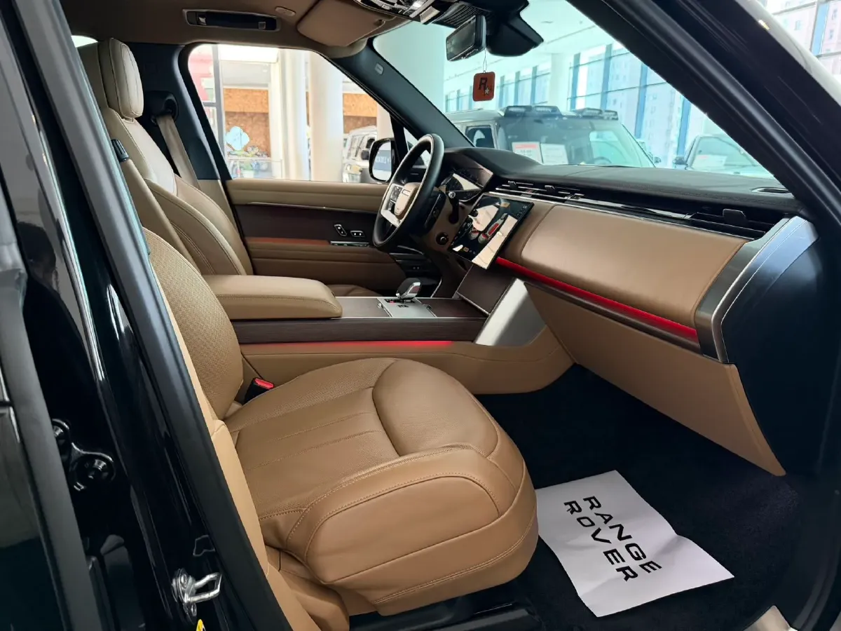 2024 Land Rover Range Rover 3.0T 360HP L6 8AT,autocango,china used car exporter,china ev exporter,chinese used car exporter,chinese used ev exporter