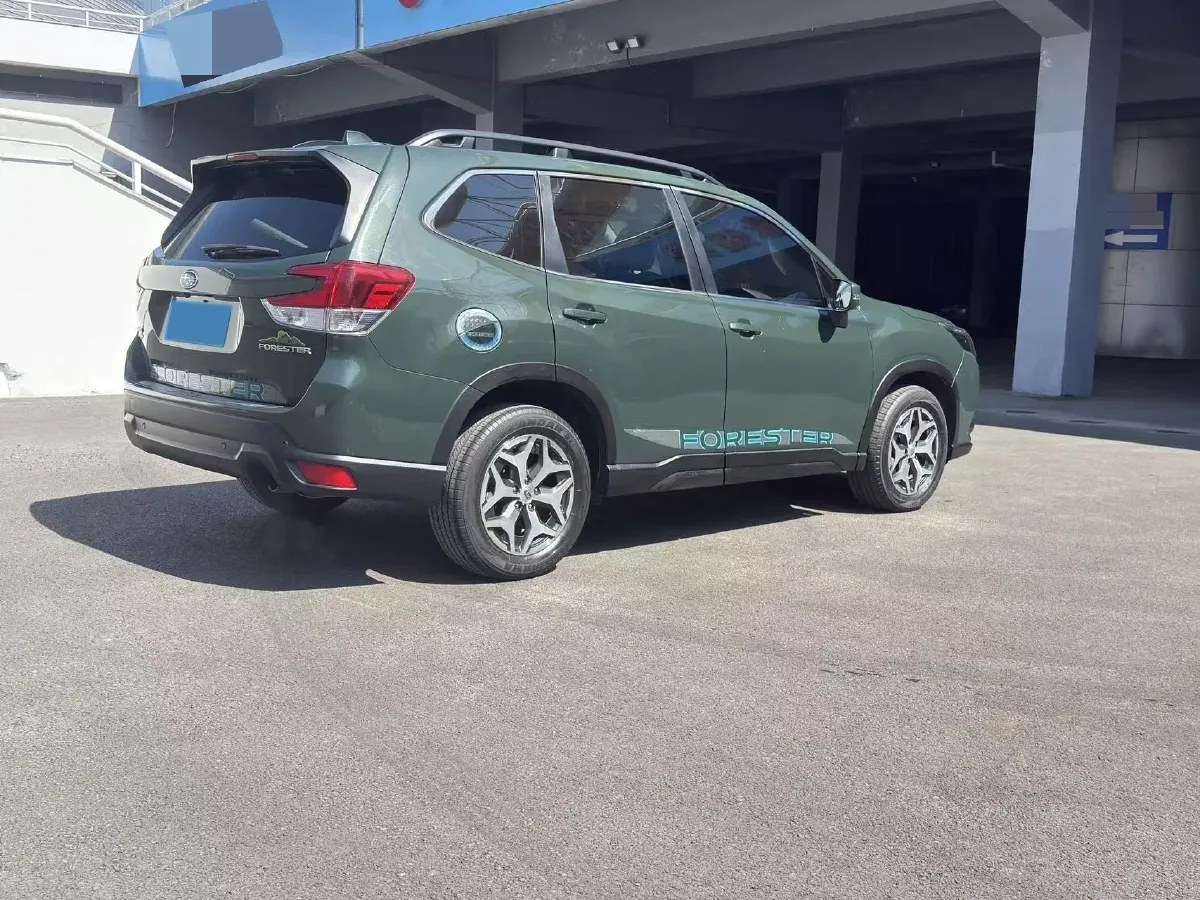 2022 Subaru Forester 2.0L 154HP H4 CVT,autocango,china used car exporter,china ev exporter,chinese used car exporter,chinese used ev exporter