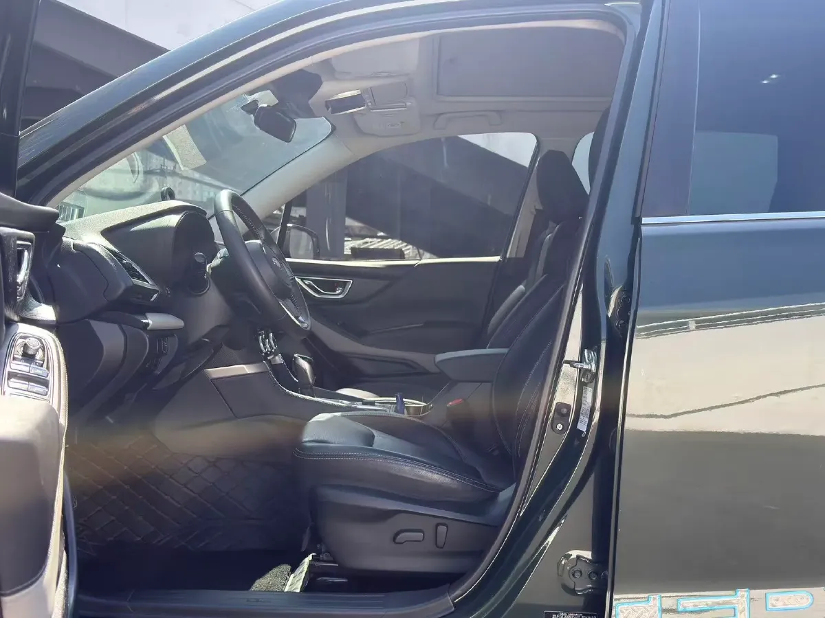 2022 Subaru Forester 2.0L 154HP H4 CVT,autocango,china used car exporter,china ev exporter,chinese used car exporter,chinese used ev exporter