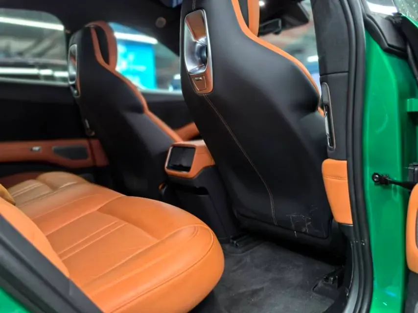 2025 MI YU7 BEV 101.7KWH,autocango,china used car exporter,china ev exporter,chinese used car exporter,chinese used ev exporter