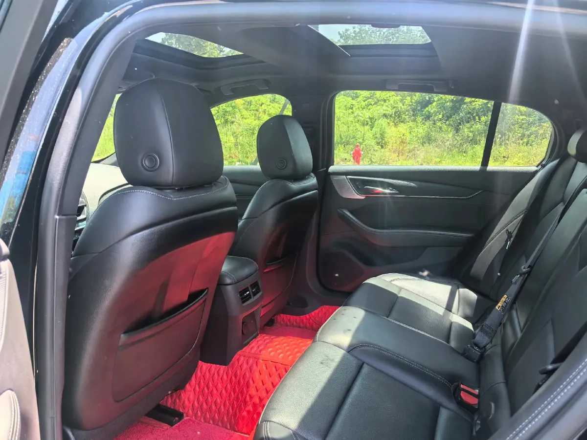 2022 Cadillac CT5 2.0T 237HP L4 10AT,autocango,china used car exporter,china ev exporter,chinese used car exporter,chinese used ev exporter
