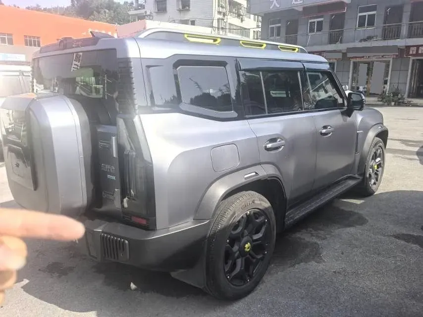 2024 Jetour ShanHai TravellerC-DM 1.5T 156HP L4 3DHT PHEV 43.24KWH,autocango,china used car exporter,china ev exporter,chinese used car exporter,chinese used ev exporter