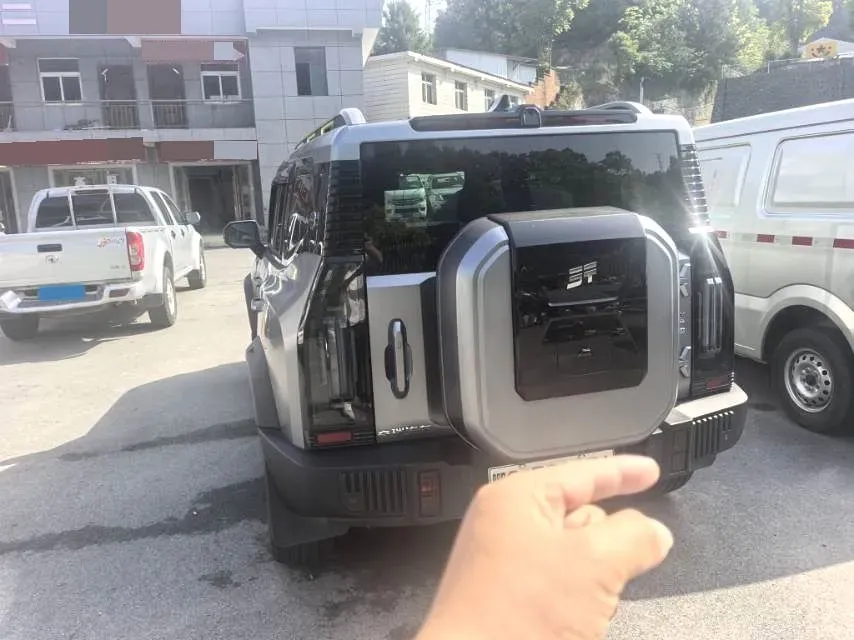 2024 Jetour ShanHai TravellerC-DM 1.5T 156HP L4 3DHT PHEV 43.24KWH,autocango,china used car exporter,china ev exporter,chinese used car exporter,chinese used ev exporter