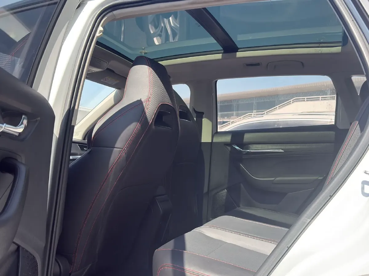 2023 Skoda Kamiq 1.5L 109HP L4 6AT,autocango,china used car exporter,china ev exporter,chinese used car exporter,chinese used ev exporter