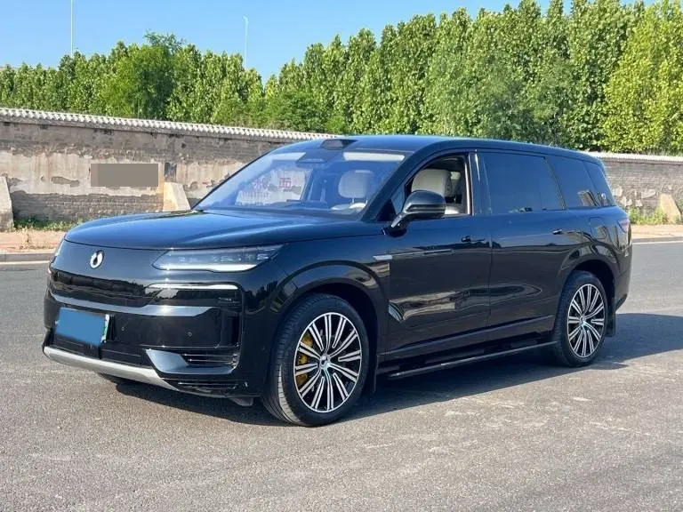 2025 Denza DenzaN9 2.0T 207HP L4 E-CVT PHEV,autocango,china used car exporter,china ev exporter,chinese used car exporter,chinese used ev exporter