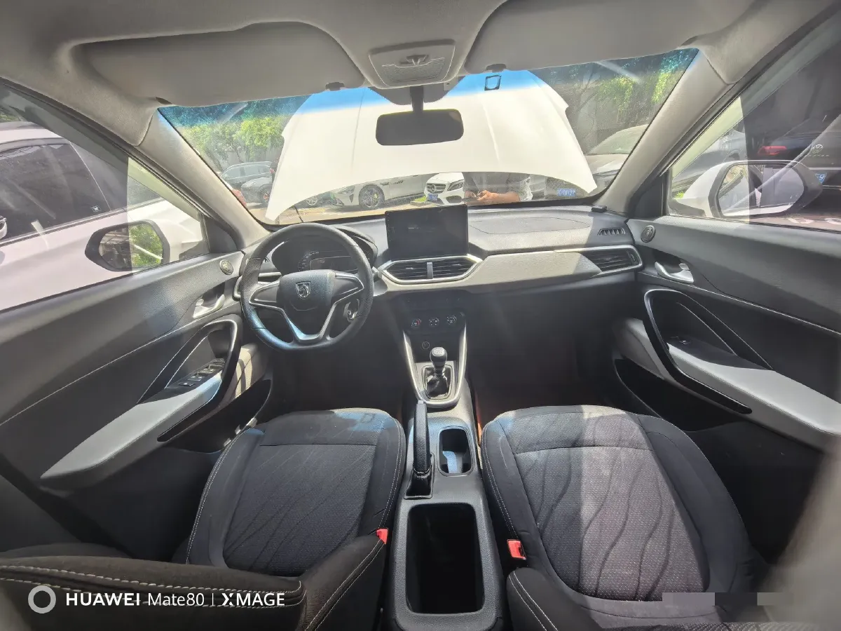 2017 BaoJun 510 1.5L 112HP L4 6MT,autocango,china used car exporter,china ev exporter,chinese used car exporter,chinese used ev exporter