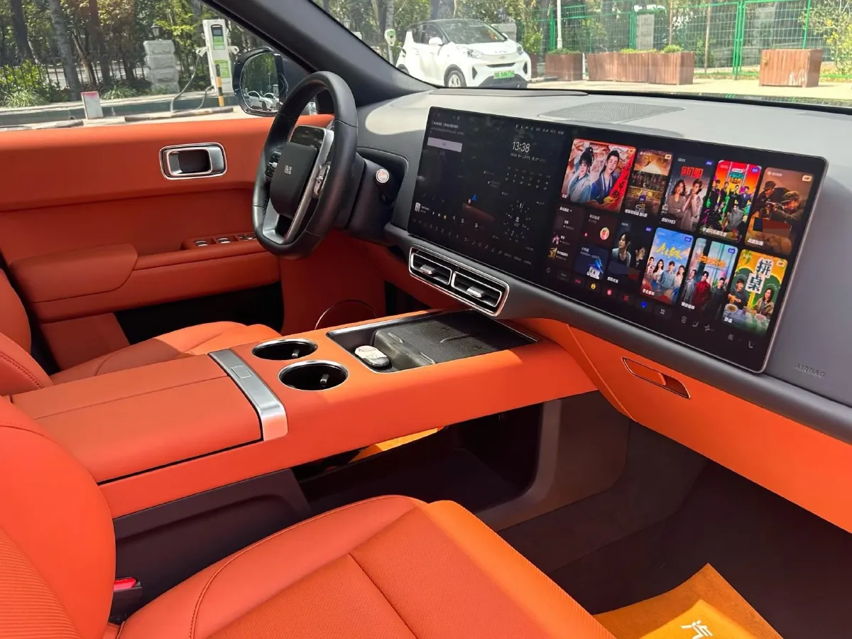 2022 Li L9 Range Extended 154HP REEV 42.6KWH,autocango,china used car exporter,china ev exporter,chinese used car exporter,chinese used ev exporter