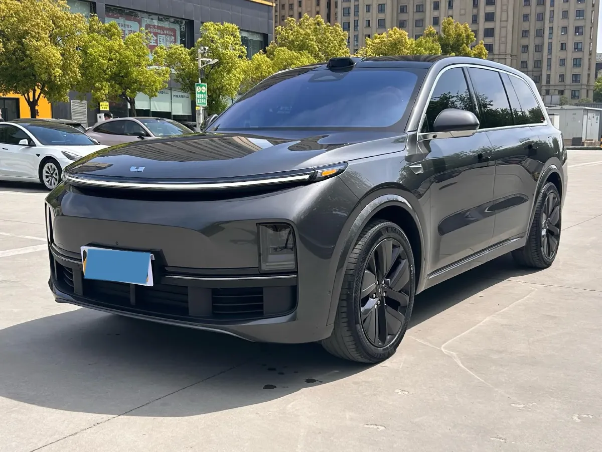 2022 Li L9 Range Extended 154HP REEV 42.6KWH,autocango,china used car exporter,china ev exporter,chinese used car exporter,chinese used ev exporter