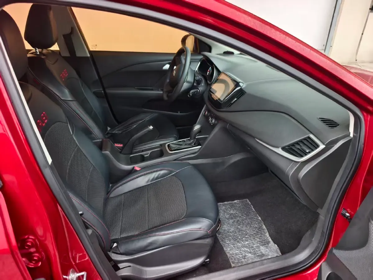 2019 Chevrolet Cavalier 1.5L 113HP L4 6AT,autocango,china used car exporter,china ev exporter,chinese used car exporter,chinese used ev exporter